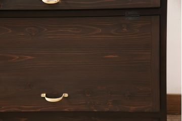 パタパタ扉の収納棚を新規製作!(戸棚、キャビネット、ロッカー、下駄箱)