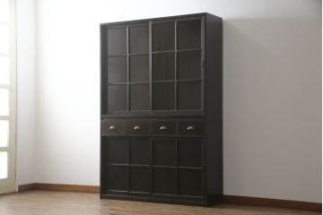 重ね戸棚を新規製作!棚や引き出し位置をご希望に合わせて製作し、色は参考商品に合わせて濃い茶色で着色仕上げ。(食器棚、収納棚、カップボード、キャビネット、飾り棚、引き出し)