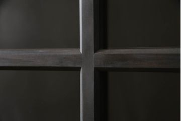 重ね戸棚を新規製作!棚や引き出し位置をご希望に合わせて製作し、色は参考商品に合わせて濃い茶色で着色仕上げ。(食器棚、収納棚、カップボード、キャビネット、飾り棚、引き出し)