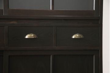 重ね戸棚を新規製作!棚や引き出し位置をご希望に合わせて製作し、色は参考商品に合わせて濃い茶色で着色仕上げ。(食器棚、収納棚、カップボード、キャビネット、飾り棚、引き出し)