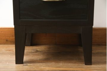 電話台を新規製作!当店商品を参考に取っ手や脚を取り付け。(サイドテーブル、サイドチェスト、引き出し)
