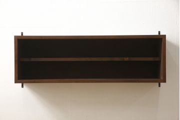壁掛け戸棚を4台新規製作!当店のオリジナル家具を参考に、建具は障子入りの格子引き戸で、内部棚板は可動式の仕様で。色味は参考商品と同様に着色。(ウォールシェルフ、吊り戸棚)