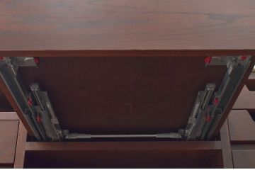 軽井沢カフェ物件で使用するレジカウンターを新規製作!全体のデザインや色もお客様のご希望通りに。(カウンターテーブル、収納棚、戸棚、サイドボード、店舗什器)