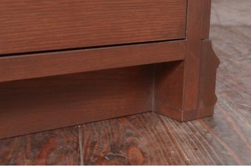 軽井沢カフェ物件で使用するレジカウンターを新規製作!全体のデザインや色もお客様のご希望通りに。(カウンターテーブル、収納棚、戸棚、サイドボード、店舗什器)