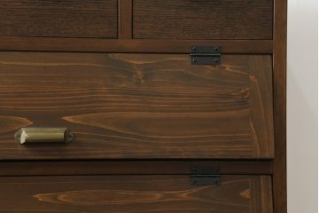 パタパタ収納棚を新規製作!当店のオーダー家具を参考に、一番上に3杯の引き出し、パタパタ収納部は3段の仕様にて。(戸棚、キャビネット、サイドボード、ロッカー)