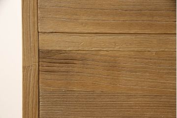 3段重ね桐箪笥を綺麗に再生!既存の砥の粉を洗浄後に蜜蝋ワックスで木地仕上げ。