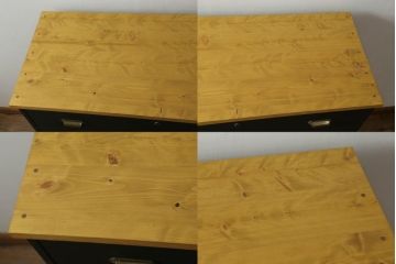 3段重ね桐箪笥をローボードとチェストにリメイク!ローボードは板戸をガラス戸に変更と鉄脚取り付け。チェストは天板と本体でバイカラー仕上げ。どちらも取っ手を付け替えモダンな雰囲気に。