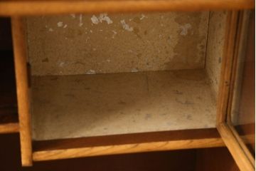 茶箪笥を綺麗に再生!高品質リペアを施し、元の色をベースに着色仕上げ。