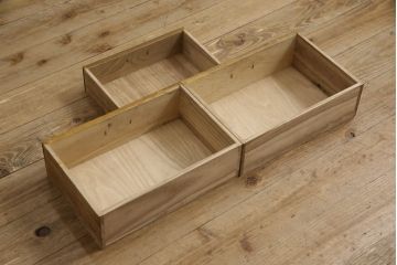 茶箪笥を綺麗に再生!高品質リペアを施し、元の色をベースに着色仕上げ。