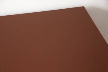 衣装箪笥を上下に分けて2つの箪笥にリメイク!上段は台輪を取り付け。下段はヒノキ無垢材の天板を取り付け。どちらもシナモンブラウンにペイント仕上げ。