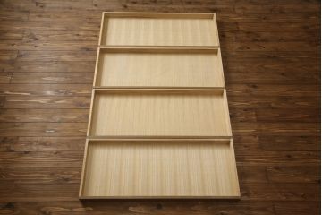 衣装箪笥を綺麗に再生!高品質リペアを施し、現状の色をベースに補色・キズ消し仕上げ。