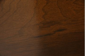 ドレッサーを綺麗に再生!高品質リペアを施し、鏡を交換。開き戸右側にはトレーを製作。天板は塗装を剥離し、グラデーションカラーになるよう再塗装。