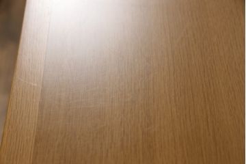 整理箪笥を上下に分けて2つの箪笥にリメイク!上段には台輪を取り付け。下段は同デザインの別の箪笥の天板を移設。