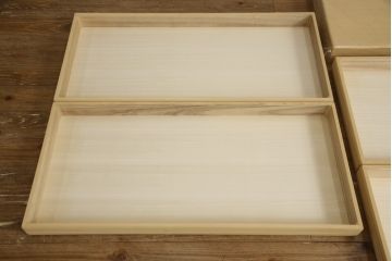 和箪笥の上段を衣装棚にリメイク!扉と天板を取り外し、衣装盆が前に出るよう側面奥行きをカット。