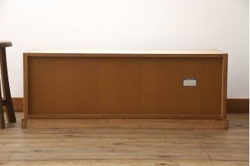 ハイチェストをローボードとチェストにリメイク!上から3段は天板を取り外し台輪を付けてローボードに。下段は上段の天板を移設しチェストに。