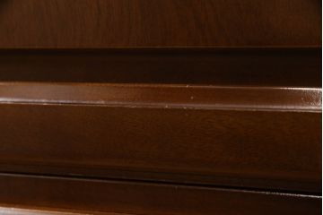 ワードローブを使いやすいサイズにリメイク!ご希望に合わせて横幅を小さくリサイズ。左側板も移設して小ぶりなワードローブに。