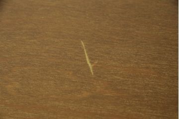 ワードローブを小さくリメイク!横幅を半分に、高さを内側の引き出し分低くリサイズ。ワントーン落ち着いた色に着色仕上げ。