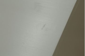 ブレザータンスの下段をチェストにリメイク!新たに天板と、引き出しにはスライドレールを取り付け。全体をアンティークホワイトにペイント。
