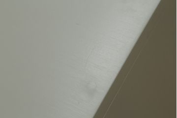 ブレザータンスの下段をチェストにリメイク!新たに天板と、引き出しにはスライドレールを取り付け。全体をアンティークホワイトにペイント。