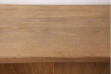 3段重ね桐箪笥を綺麗に再生!高品質リペアをし、指定箇所の金具を交換。蜜蝋ワックスで仕上げ。