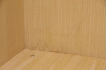 クローゼットを綺麗に再生!水没したクローゼットに高品質リペアを施し、使用できるよう修理。