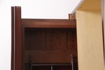 クローゼットを綺麗に再生!水没したクローゼットに高品質リペアを施し、使用できるよう修理。