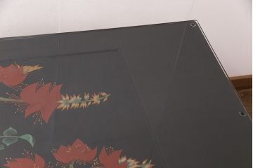 座卓をダイニングテーブルにリメイク!座卓の中央部分と新材で天板を製作。面取りをしたガラス天板を取り付け。(食卓)