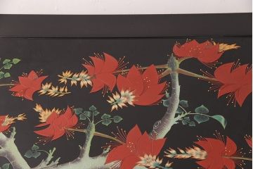 座卓をダイニングテーブルにリメイク!座卓の中央部分と新材で天板を製作。面取りをしたガラス天板を取り付け。(食卓)