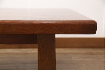座卓を綺麗に再生!高品質リペアを施し、脚をビスで取り外し可能な仕様に変更。