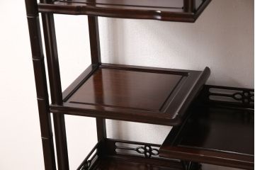 茶棚を綺麗に再生!高品質リペアを施し、修繕部分は元の色味に合わせて仕上げ。