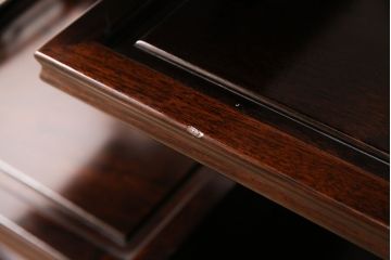 茶棚を綺麗に再生!高品質リペアを施し、修繕部分は元の色味に合わせて仕上げ。