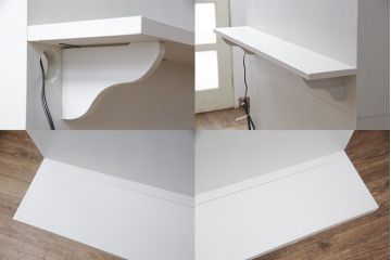 3段重ね桐箪笥をキャビネットとキッチンカウンターにリメイク!キャビネットは引き戸に透かし模様、モールガラスをはめ込み、内部は可動式タイプの棚板を設置。新たに引き出し2杯を製作。キッチンカウンターは引き出しにスライドレールを取り付け、天板には耐熱タイルとコンセントを設置。いずれもキャスターを取り付け、ペイント仕上げ。