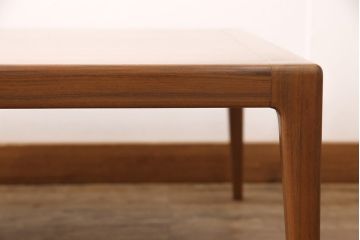 座卓を綺麗に再生!高品質リペアを施し、折れた脚1本を修復。天板の傷みを修理し、再塗装して仕上げ。