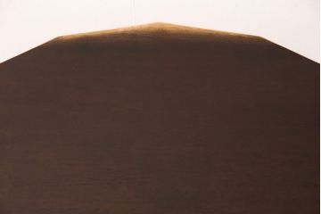 ダイニングテーブルの高さを低くリメイク!高品質リペアを施し、脚をカットして高さをリサイズ。