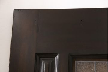 玄関ドア、戸枠を塗装してリメイク!高品質リペアを施し、それぞれ塗膜を剥離。外部用塗料にて仕上げ。