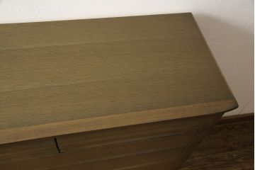 箪笥を小さくリメイク!奥行きを狭くし、新材は元の材に合わせた色味に仕上げ。