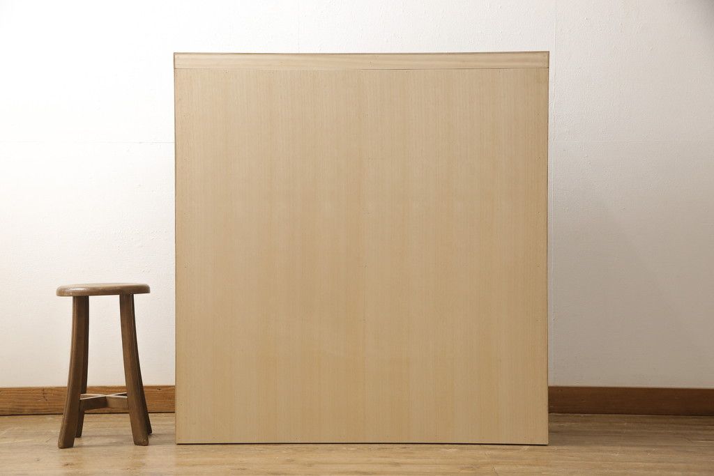 箪笥を小さくリメイク!奥行きを狭くし、新材は元の材に合わせた色味に仕上げ。