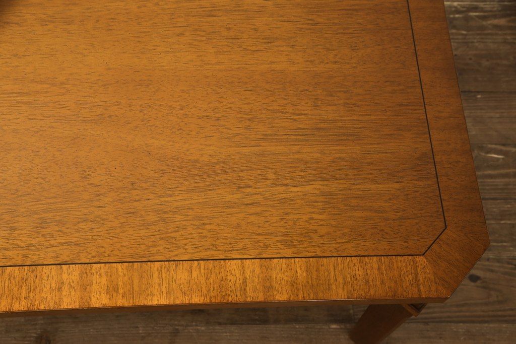 ダイニングテーブルのサイズリメイク!高さと天板の大きさをリサイズ。ドレクセル特有の風合いを残した仕上げに。