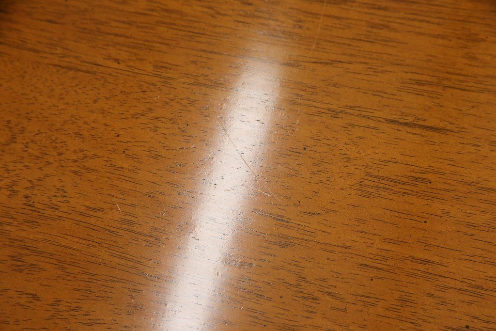 ダイニングテーブルのサイズリメイク!高さと天板の大きさをリサイズ。ドレクセル特有の風合いを残した仕上げに。