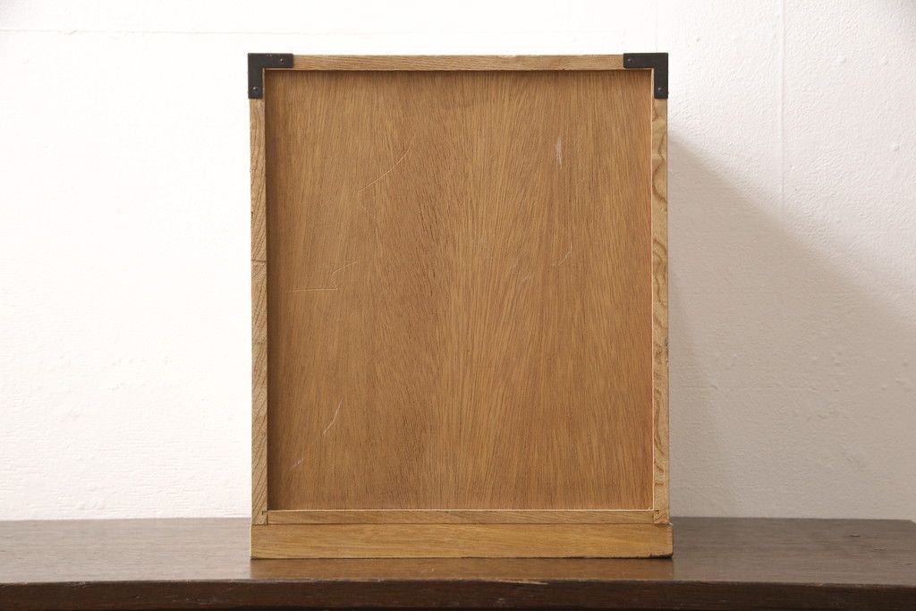 小引き出しをストリップド加工してリメイク!高品質リペアを施し、既存の塗装を剥離して仕上げ。