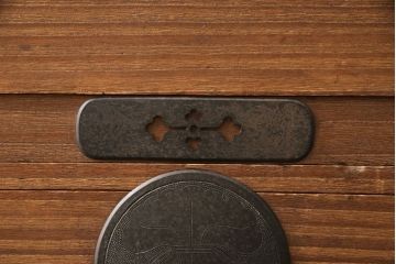 桐箪笥を綺麗に再生!高品質リペアを施し、蜜蝋ワックス仕上げ。