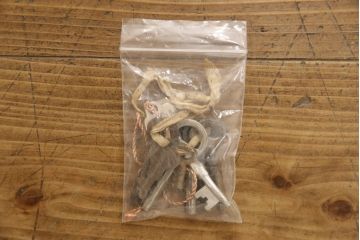 桐箪笥を綺麗に再生!高品質リペアを施し、蜜蝋ワックス仕上げ。