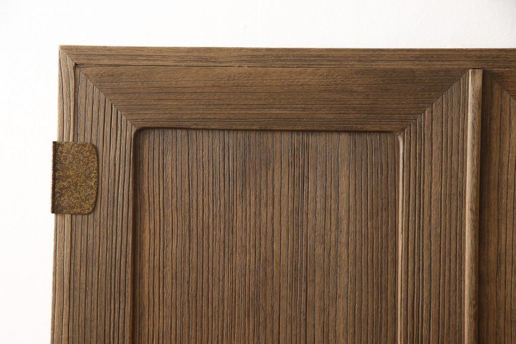 桐箪笥を綺麗に再生!洗浄し、ふさは新しいものに交換。木地色仕上げ。