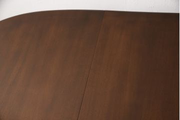 ダイニングテーブルを綺麗に再生!高品質リペアを施し、天板はセラウッド塗装で仕上げ。