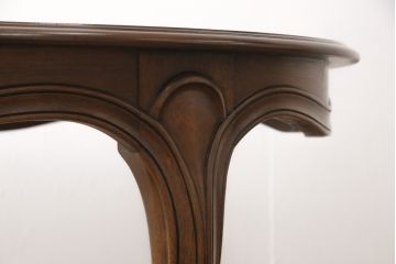 ダイニングテーブルを綺麗に再生!高品質リペアを施し、天板はセラウッド塗装で仕上げ。