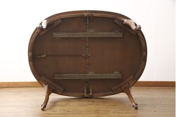 ダイニングテーブルを綺麗に再生!高品質リペアを施し、天板はセラウッド塗装で仕上げ。