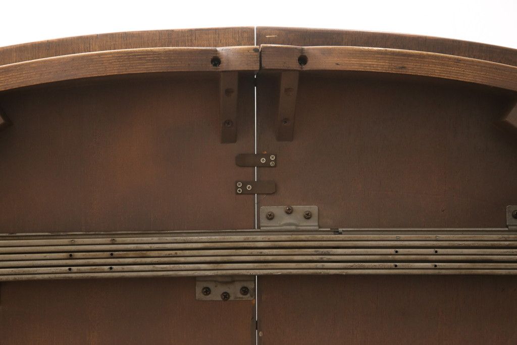 ダイニングテーブルを綺麗に再生!高品質リペアを施し、天板はセラウッド塗装で仕上げ。