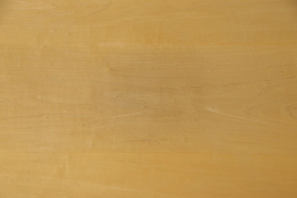 ダイニングテーブルをストリップド加工してリメイク!現状の塗膜、着色料を剥離し、ワックス仕上げ。