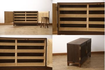 3段重ね桐箪笥を2つのサイドボードとローチェストにリメイク!上段は引き戸にガラスをはめ込み、引手を交換。チェス系に着色。中段は内部中央に仕切りを製作し衣装盆を8杯に変更。オーク系に着色。上・中段は天板を補強し、脚を取り付け。下段は高品質リペアを施し、クリアワックス仕上げに。