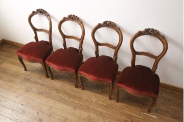 チェア4脚の高さをリメイク!高品質リペアを施し、脚をカットしてリサイズ。木部は本体の色味に合わせて仕上げ。